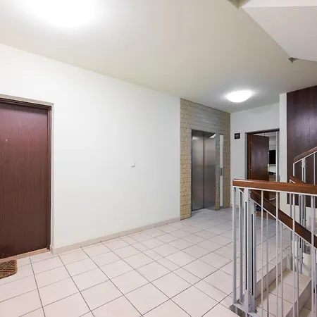 Apartment W411 Marina Mokotow - View With Balcony, Workspace & Parking, Close To Airport & Center