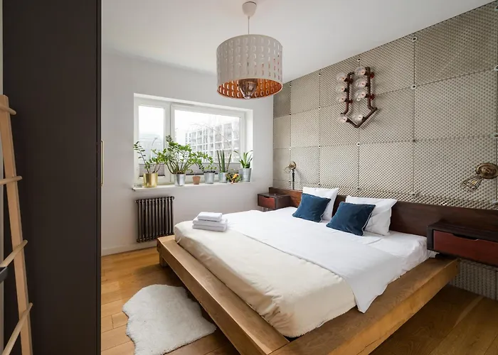 W411 Marina Mokotow - View With Balcony, Workspace & Parking, Close To Airport & Center Appartement