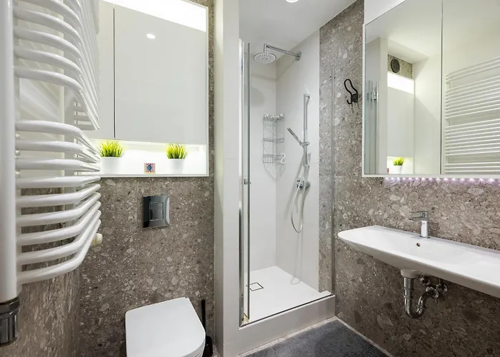 W411 Marina Mokotow - View With Balcony, Workspace & Parking, Close To Airport & Center Apartment